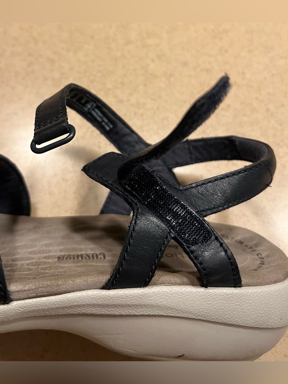 Clark’s “Alexis Shine” navy women’s leather sandals size 8 - Picture 7 of 8